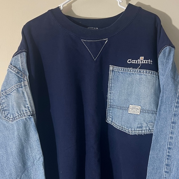 Carhartt Men's Blue and Light Denim Crewneck Sweater - Picture 3 of 6